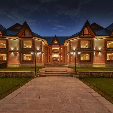 Hotel Village Walk Sonāmarg Buitenkant foto
